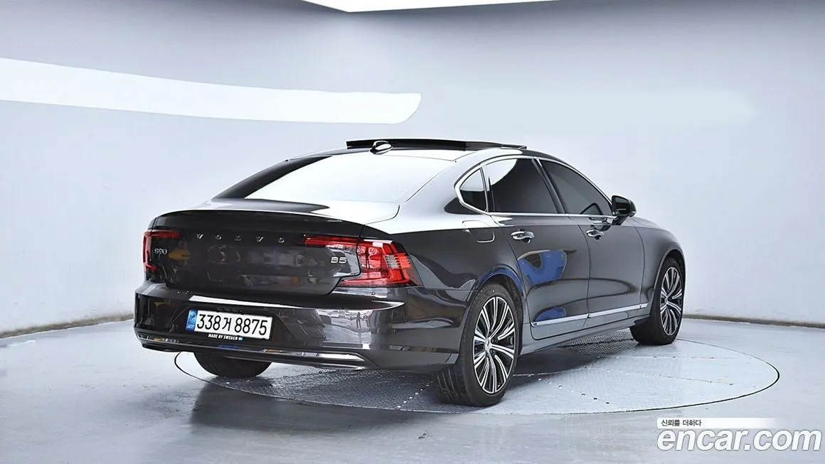Volvo S90 — фото 4