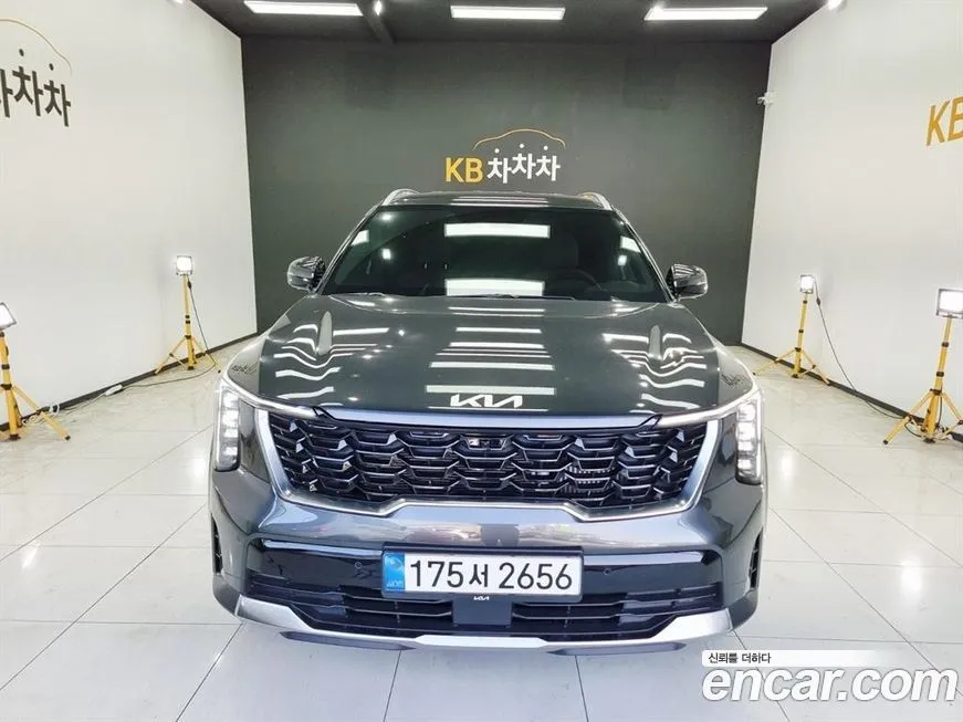 Kia Sorento — фото 1