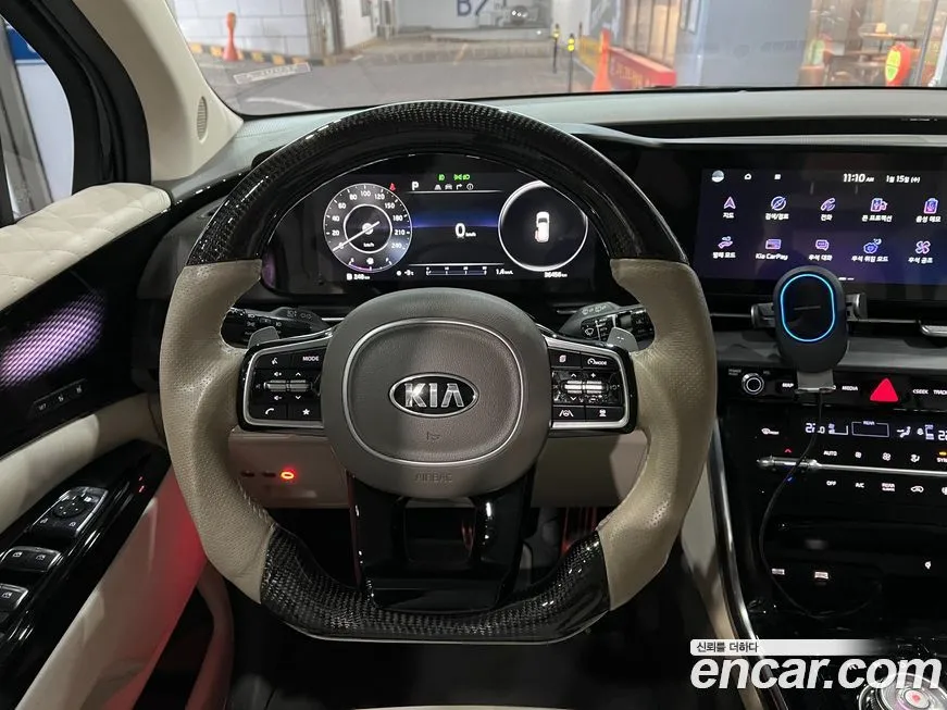 Kia Carnival — фото 10