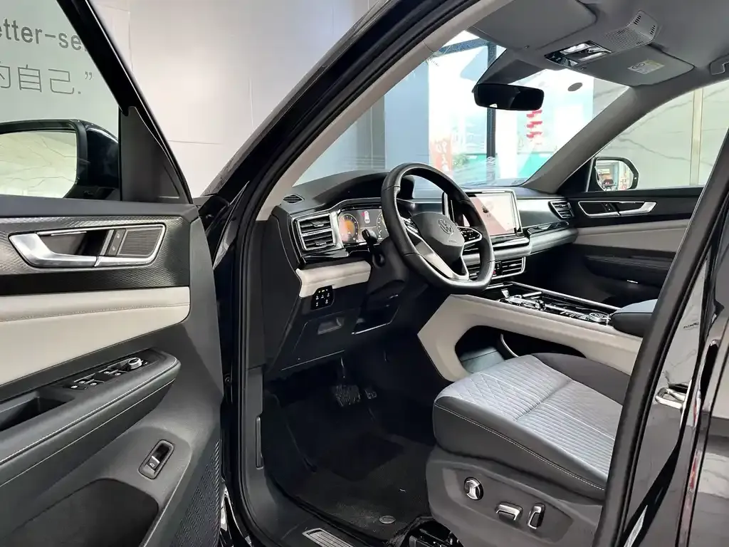 Volkswagen Teramont 2023 из CN, фото 7