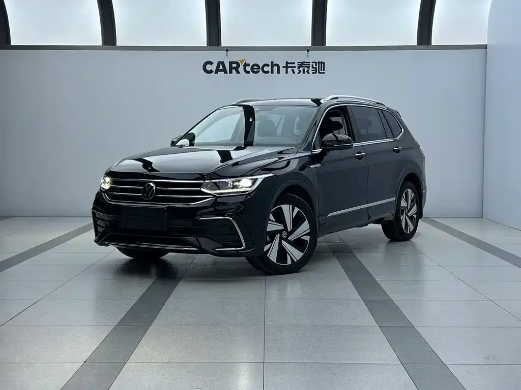Volkswagen Tiguan L 2023 из CN, фото 1