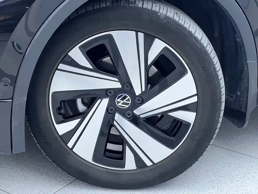 Volkswagen Tiguan L 2023 из CN, фото 6