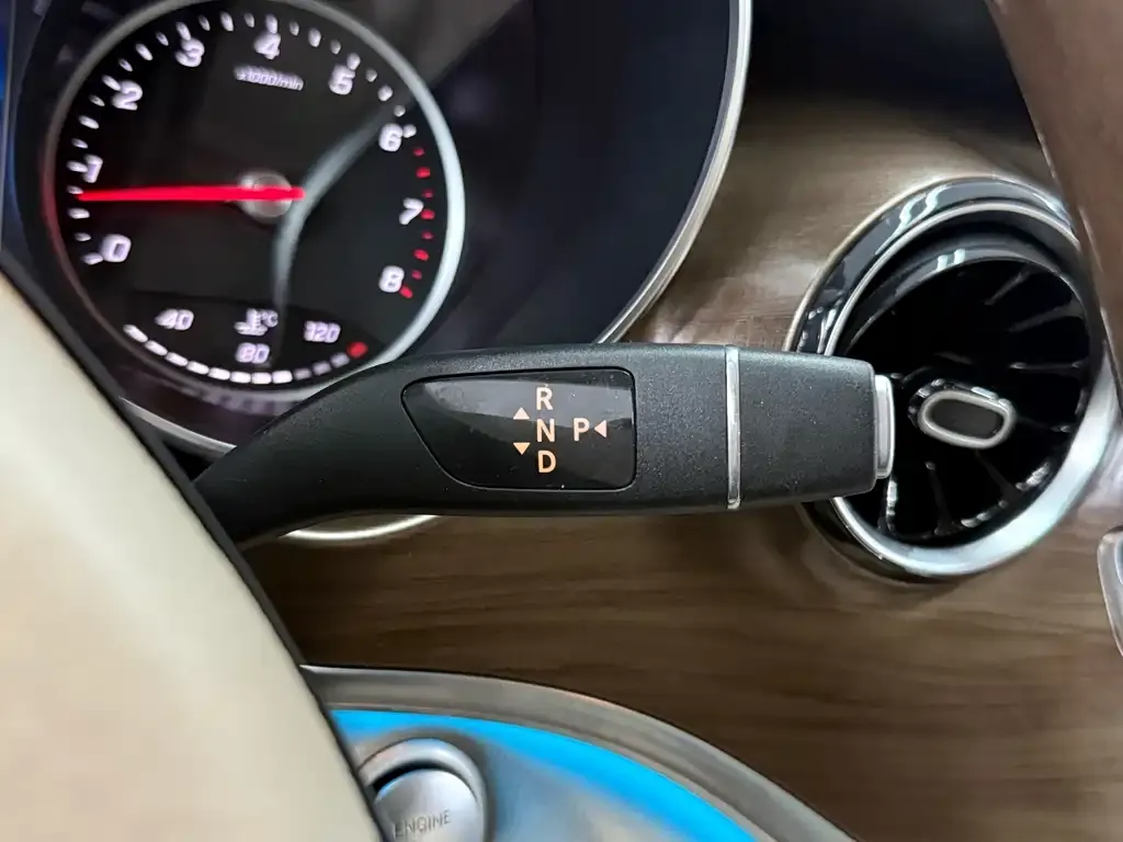 Mercedes-Benz V-Class 2022 из CN, фото 10