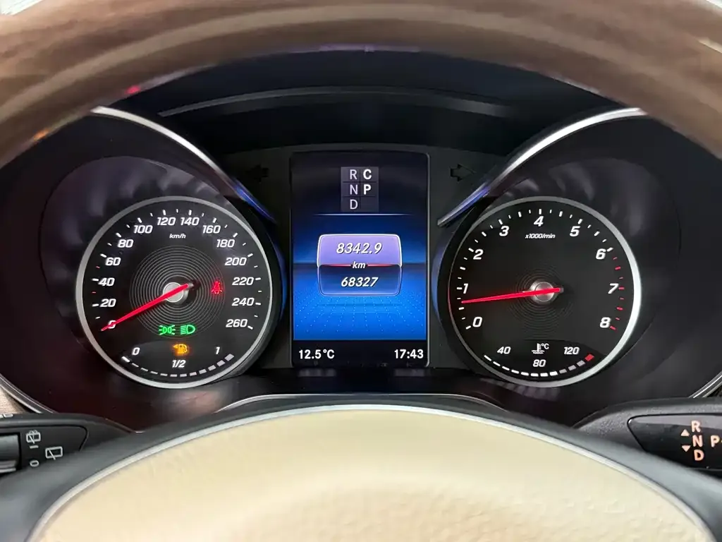 Mercedes-Benz V-Class 2022 из CN, фото 8