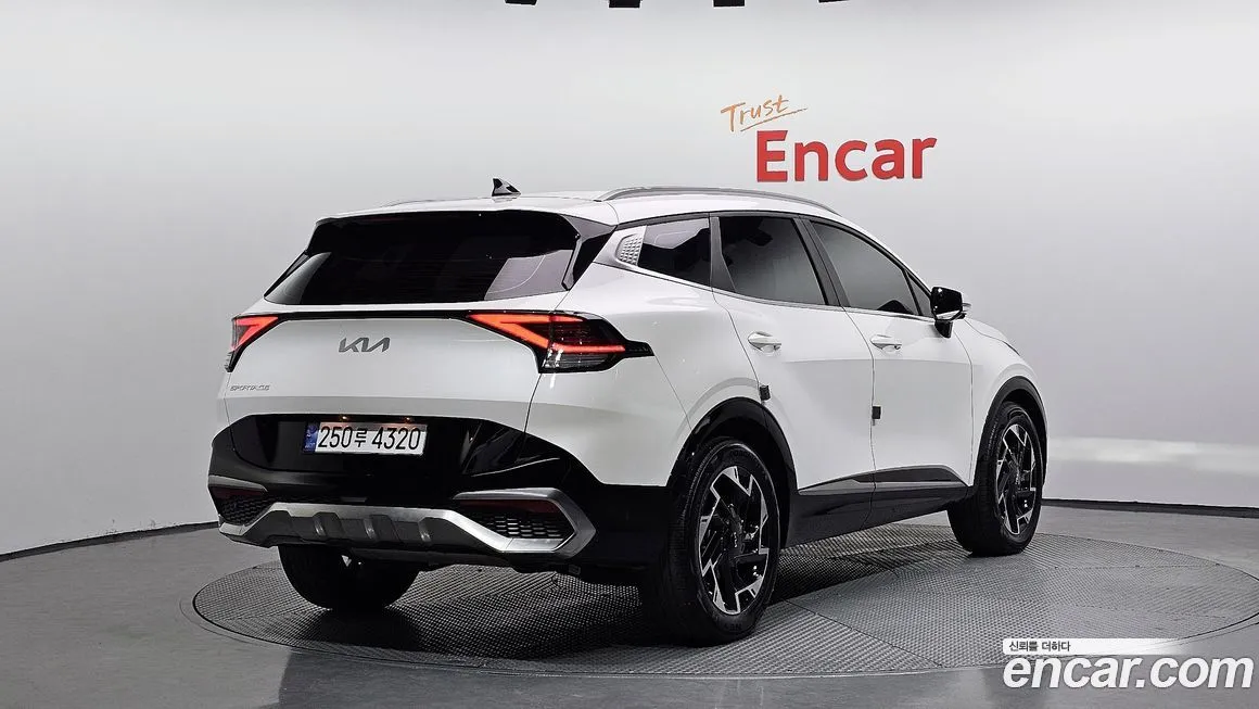 Kia Sportage — фото 2