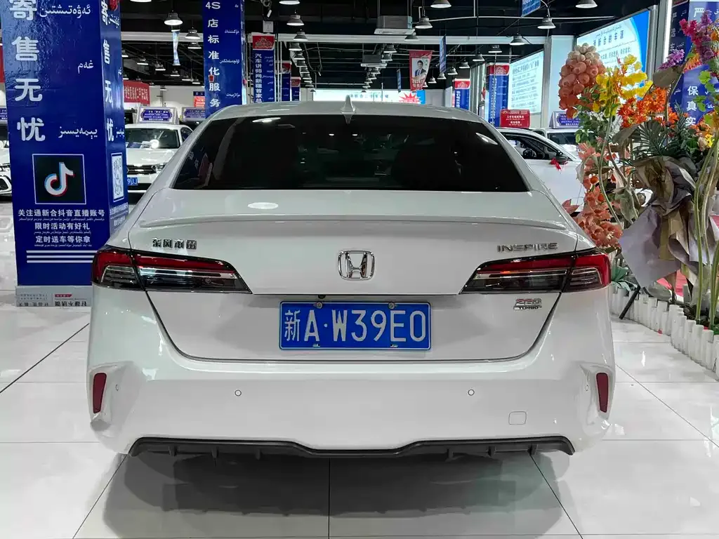 Honda Inspire — фото 8