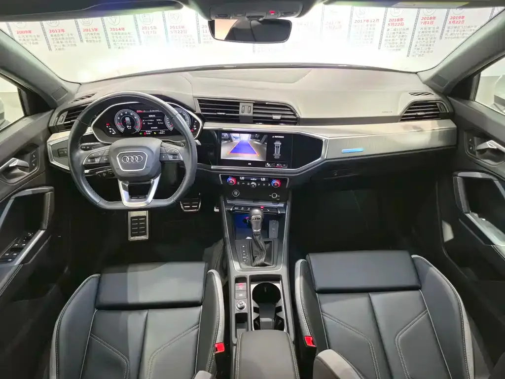 Audi Q3 2024 из CN, фото 6