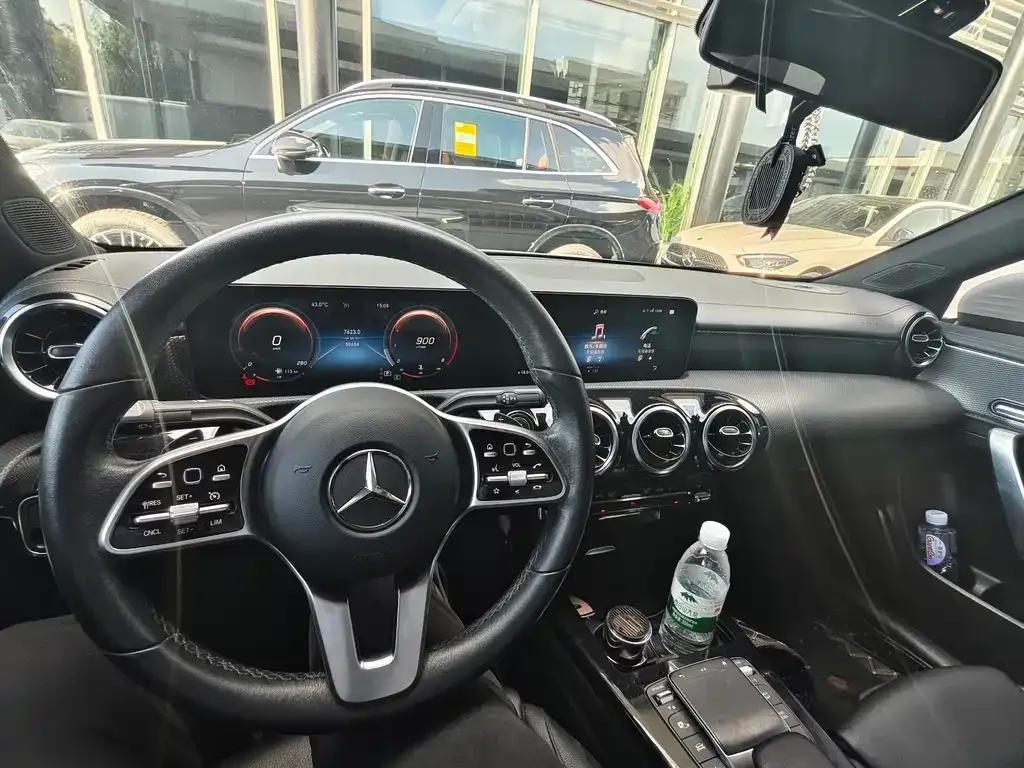 Mercedes-Benz A-Class — фото 2