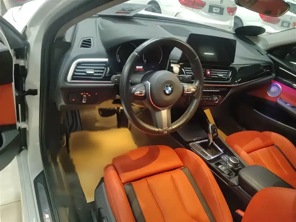 BMW 1 Series 2021 из CN, фото 10