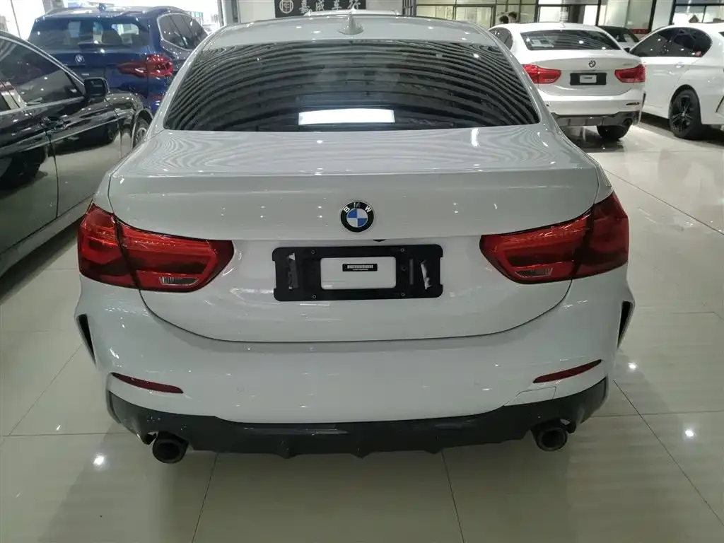 BMW 1 Series 2021 из CN, фото 6