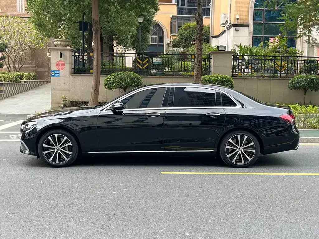 Mercedes-Benz E-Class New Energy 2022 из CN, фото 5