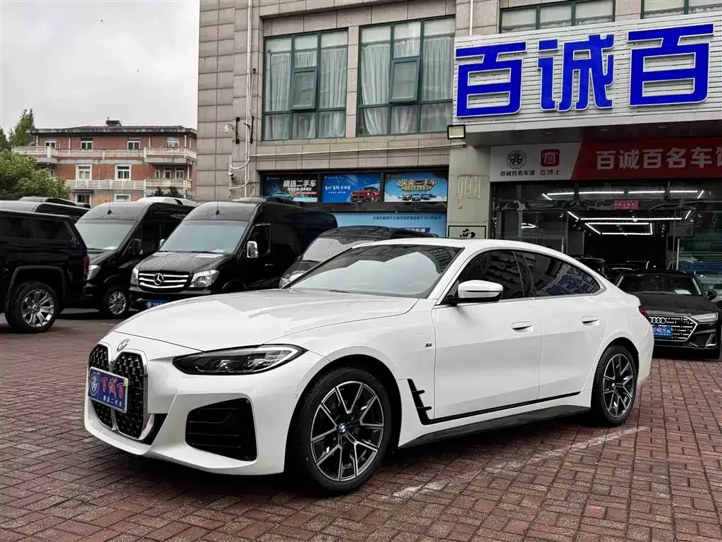 BMW 4 Series 2023 из CN, фото 1