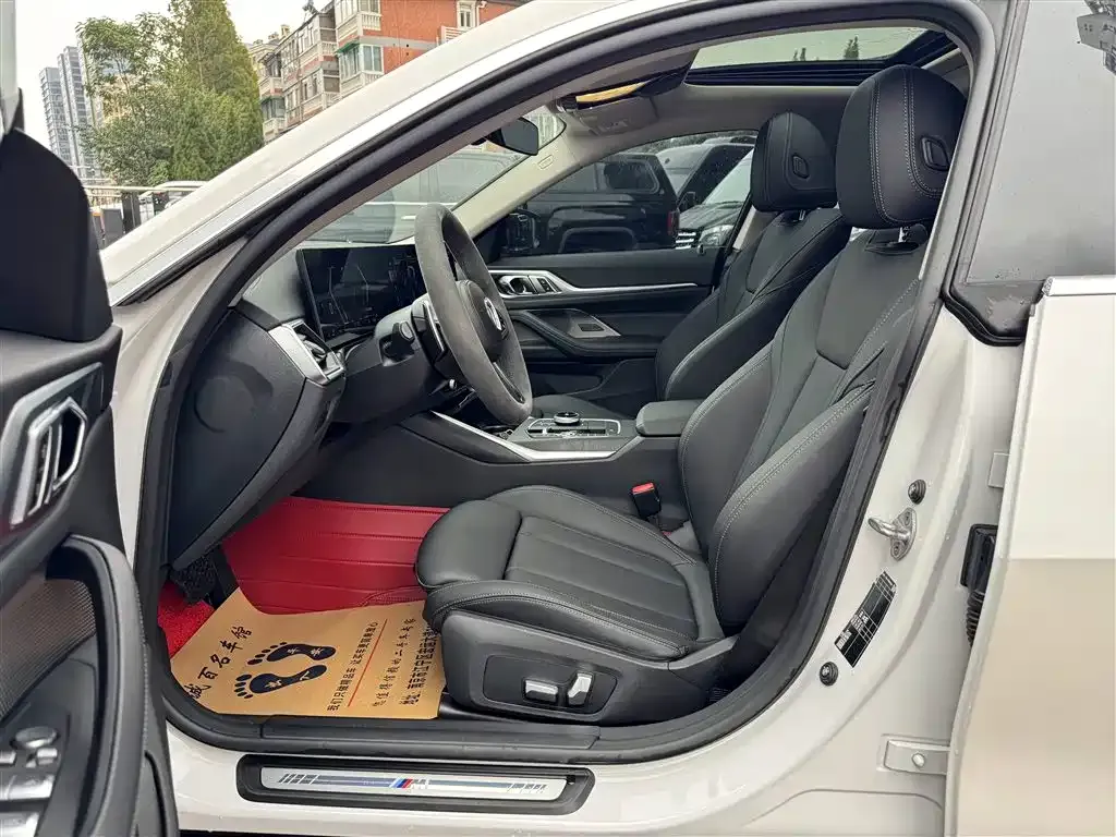 BMW 4 Series 2023 из CN, фото 7