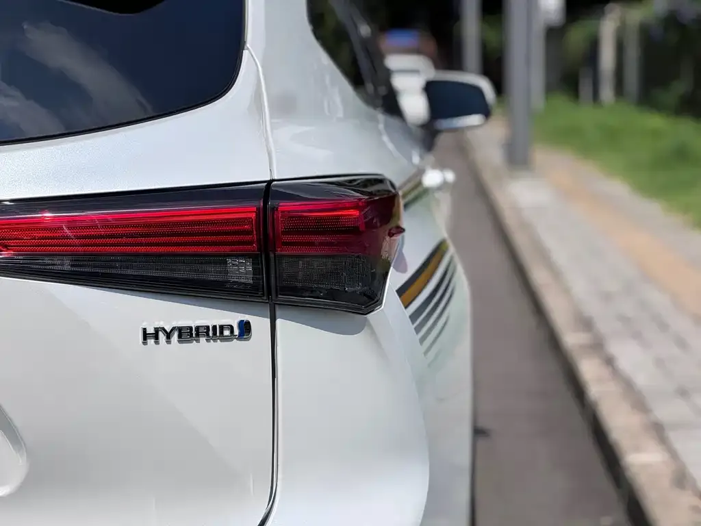 Toyota Highlander 2021 из CN, фото 9