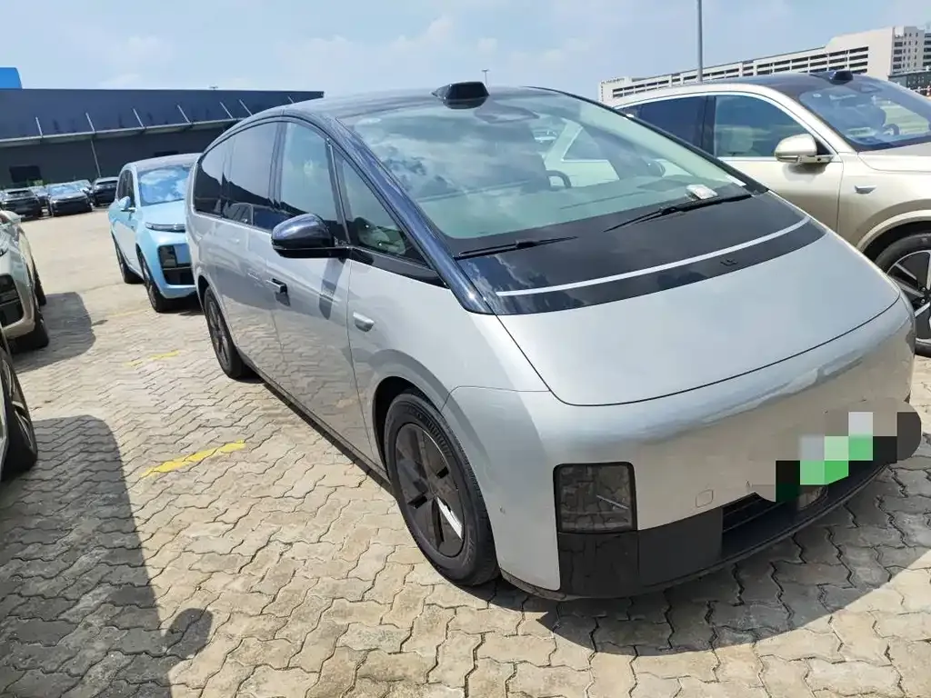 Li Auto MEGA 2024 из CN, фото 4