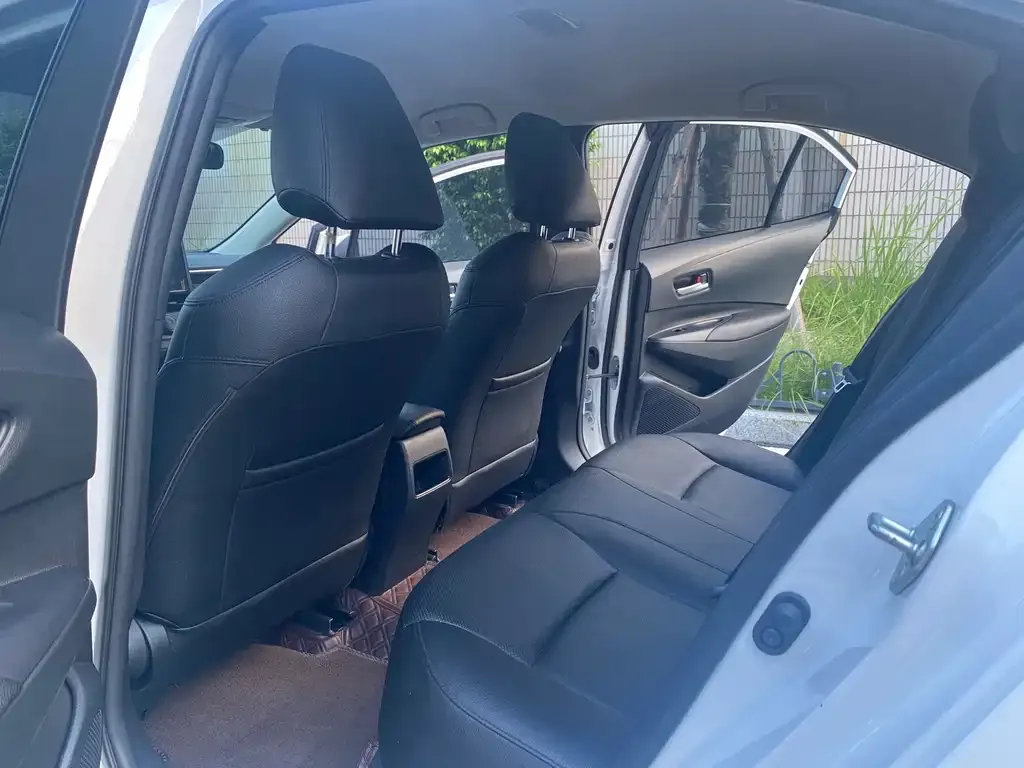 Toyota Corolla 2023 из CN, фото 6