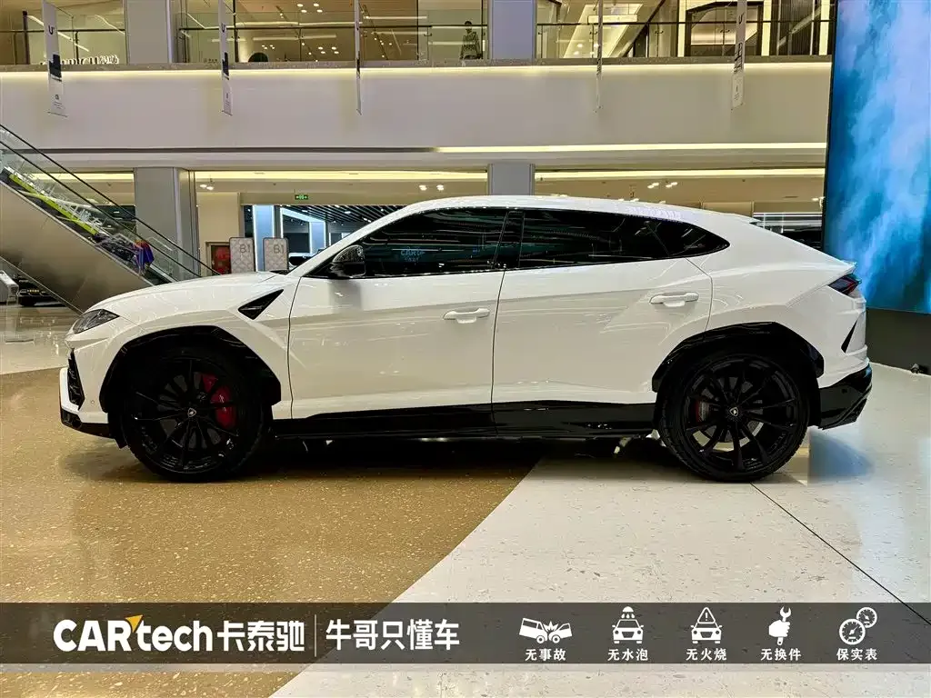 Lamborghini Urus 2022 из CN, фото 10