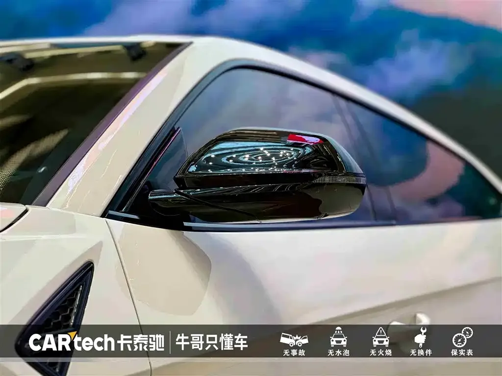 Lamborghini Urus 2022 из CN, фото 8