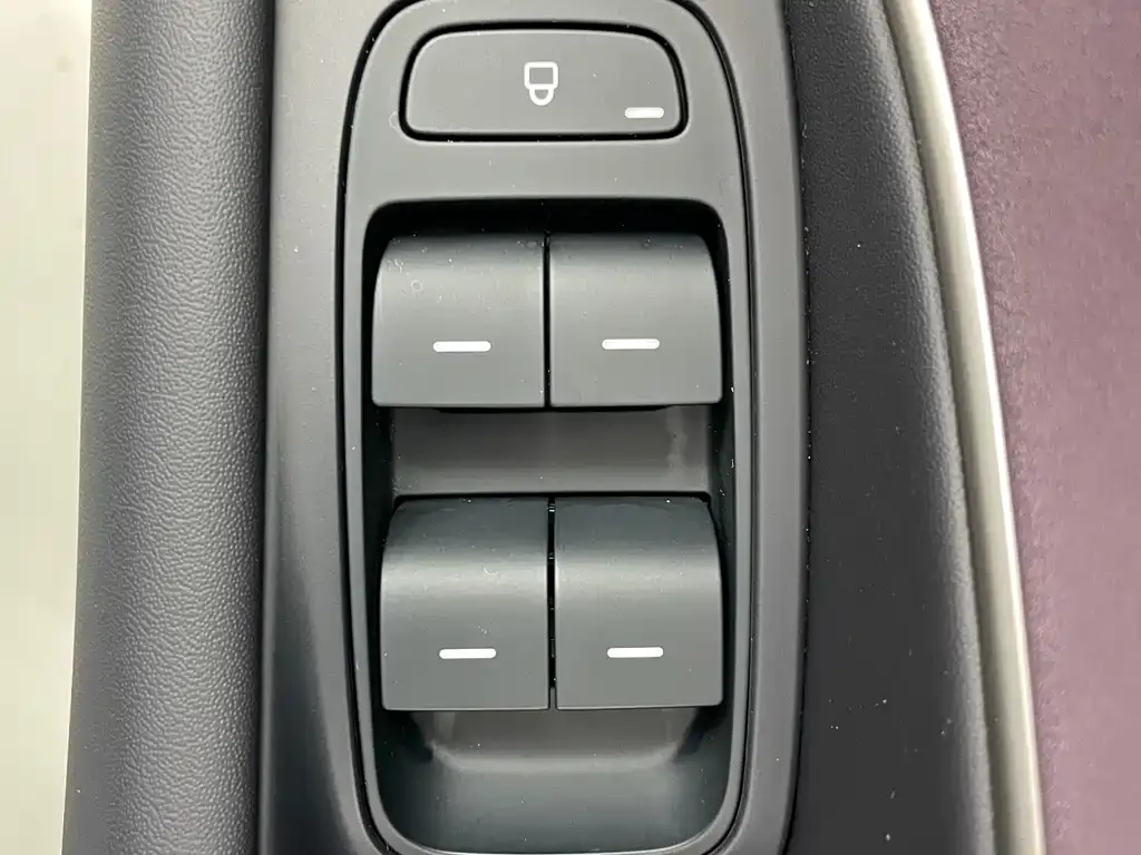 Xiaomi SU7 2024 из CN, фото 10