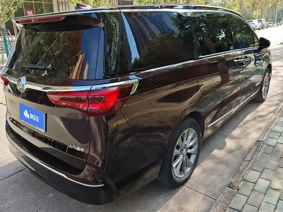 Buick GL8 2021 из CN, фото 3