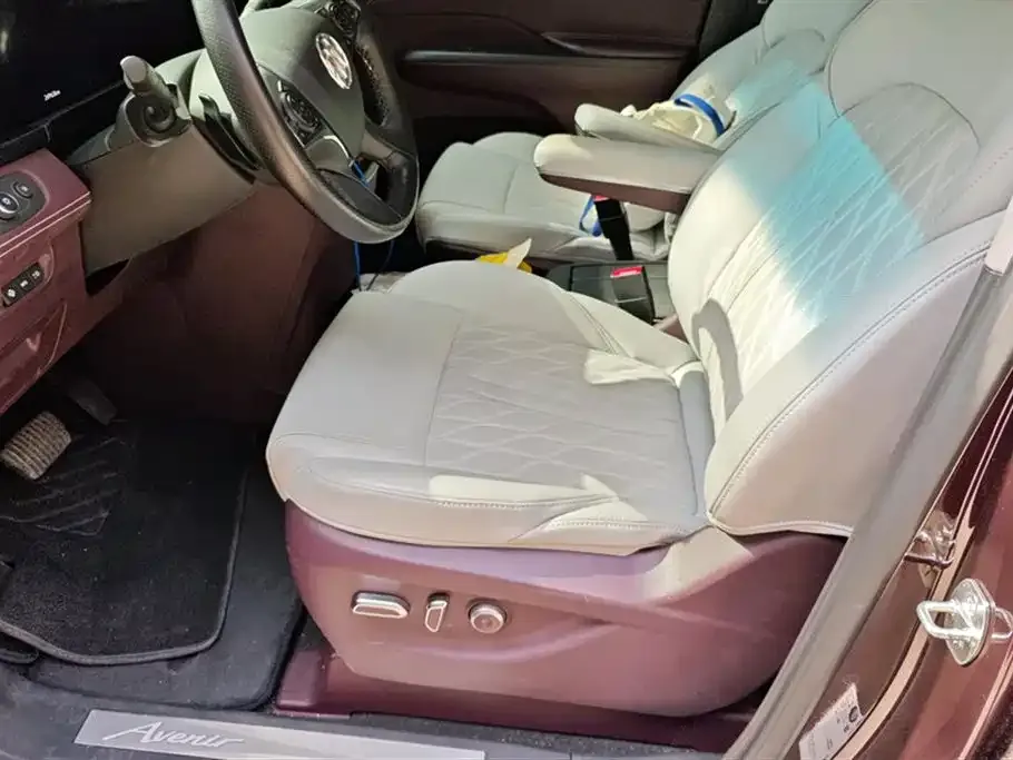 Buick GL8 2021 из CN, фото 9