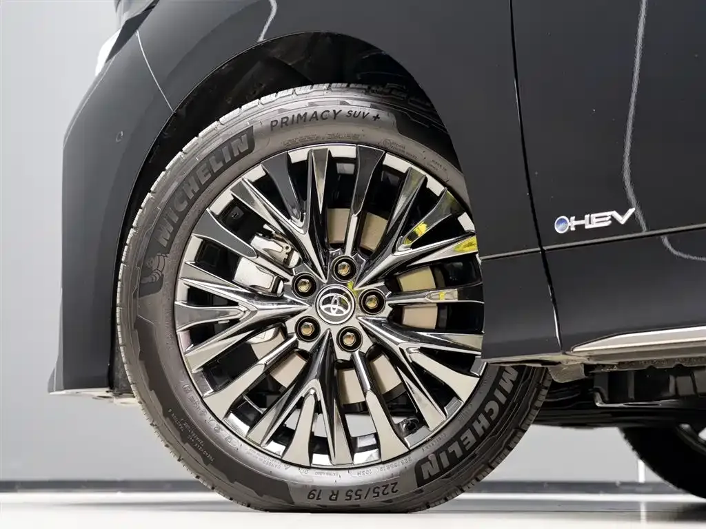 Toyota Vellfire 2025 из CN, фото 5