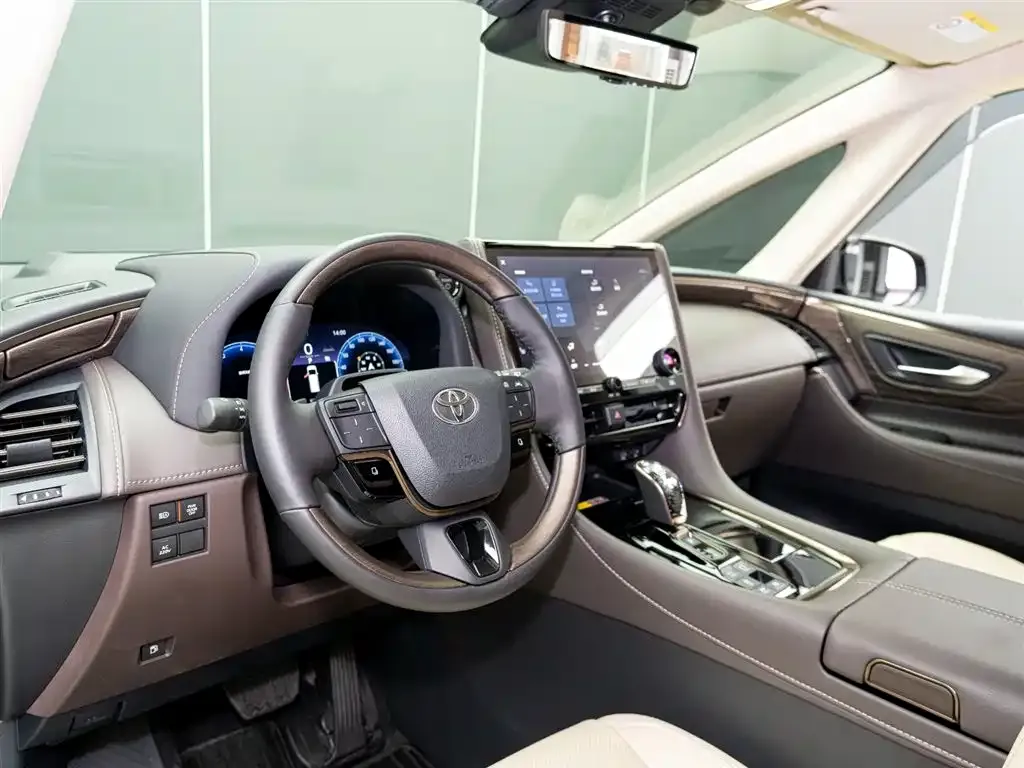 Toyota Vellfire 2025 из CN, фото 9