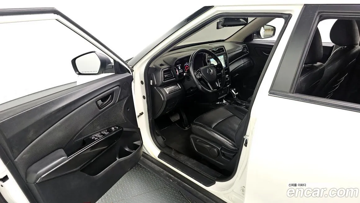 KG Mobility (Ssangyong) TIBOLI 2021 из KR, фото 10