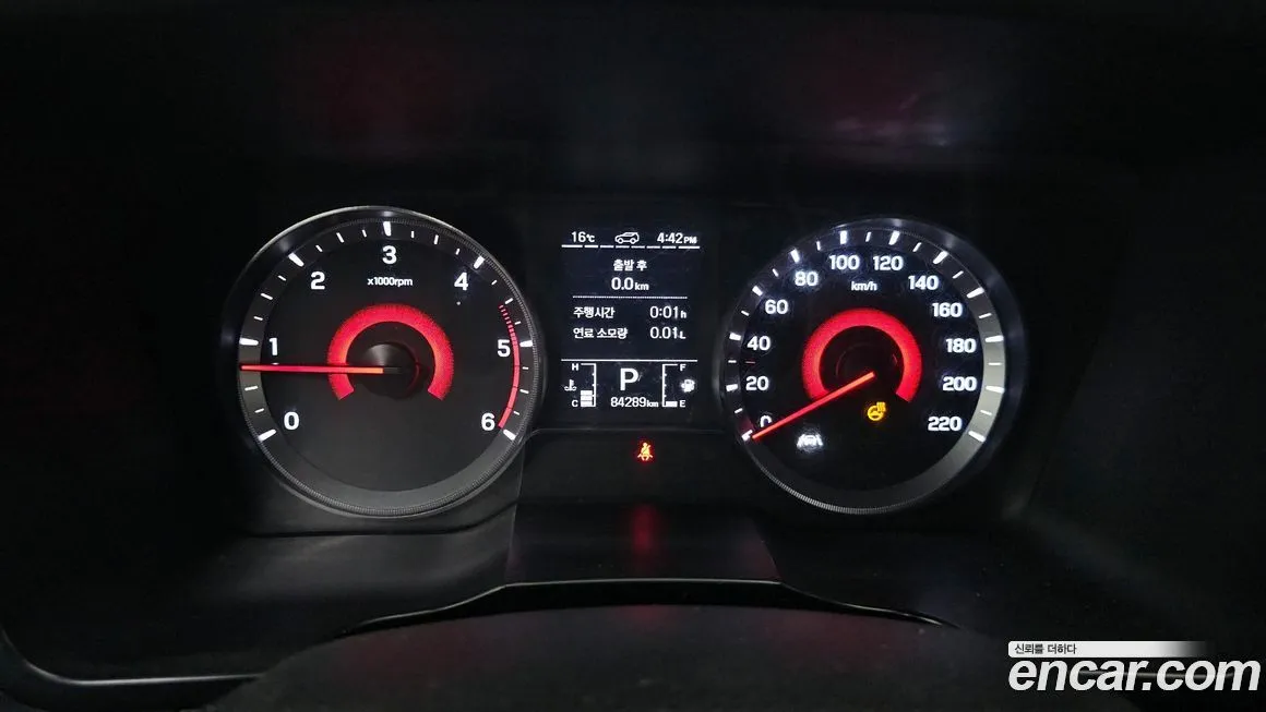 KG Mobility (Ssangyong) TIBOLI 2021 из KR, фото 8