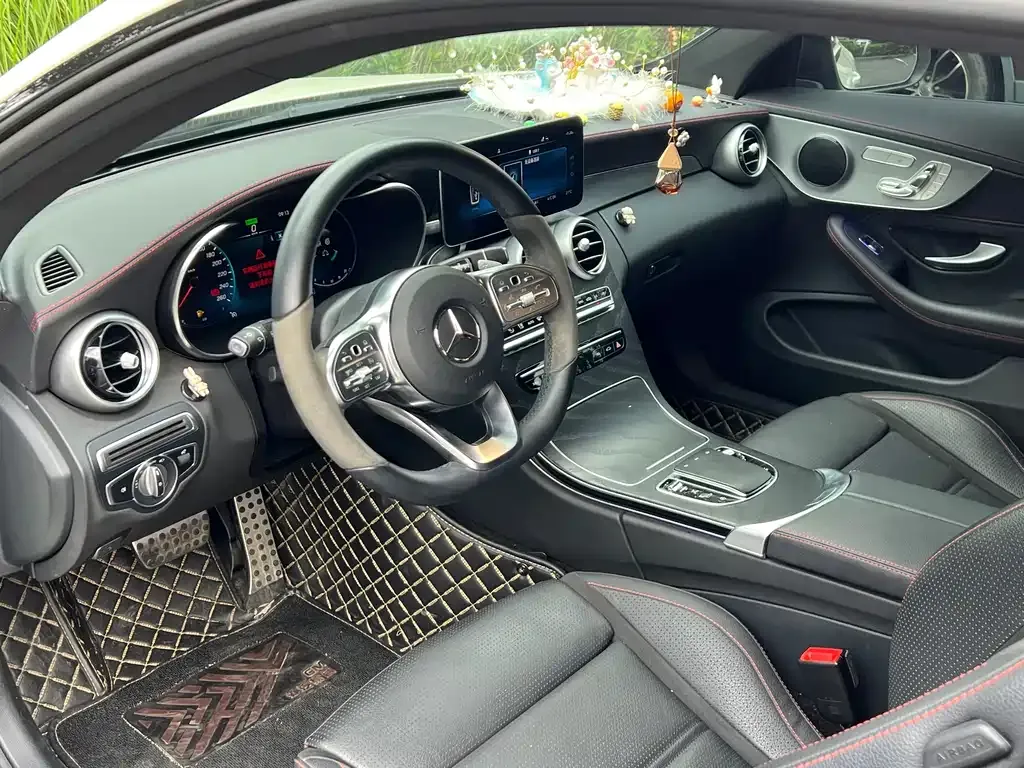 Mercedes-Benz C-Class (Import) — фото 6