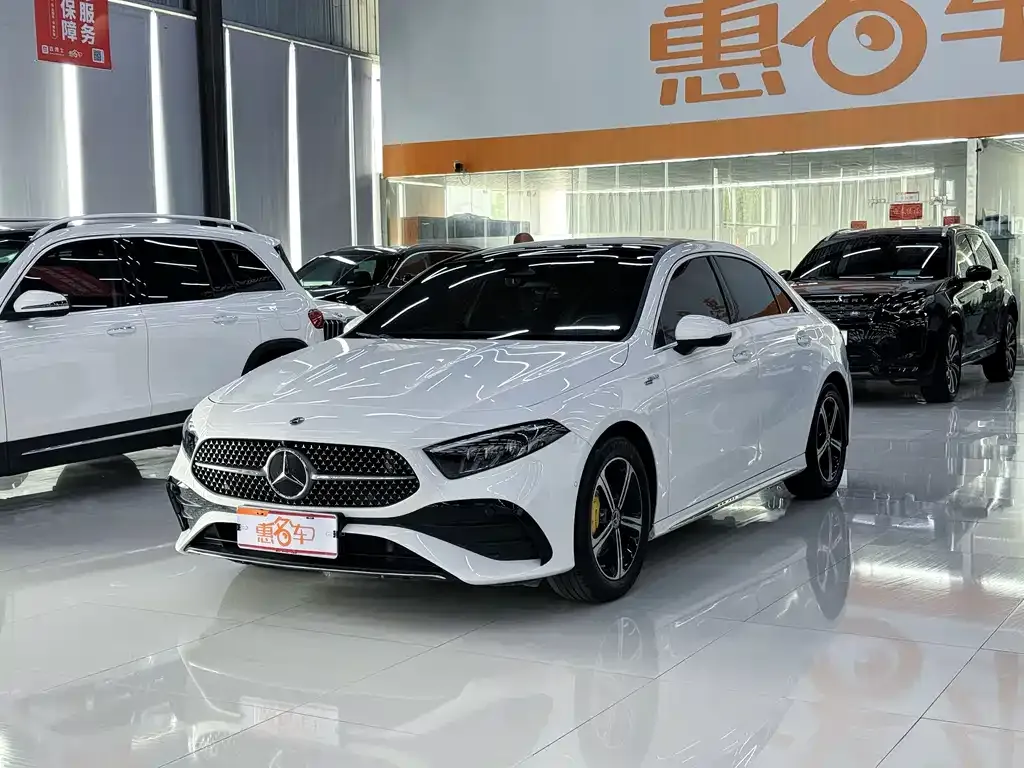 Mercedes-Benz A-Class 2023 из CN, фото 1