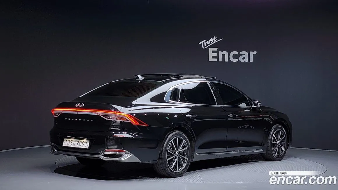 [object Object] Grandeur 2022 из KR, фото 2