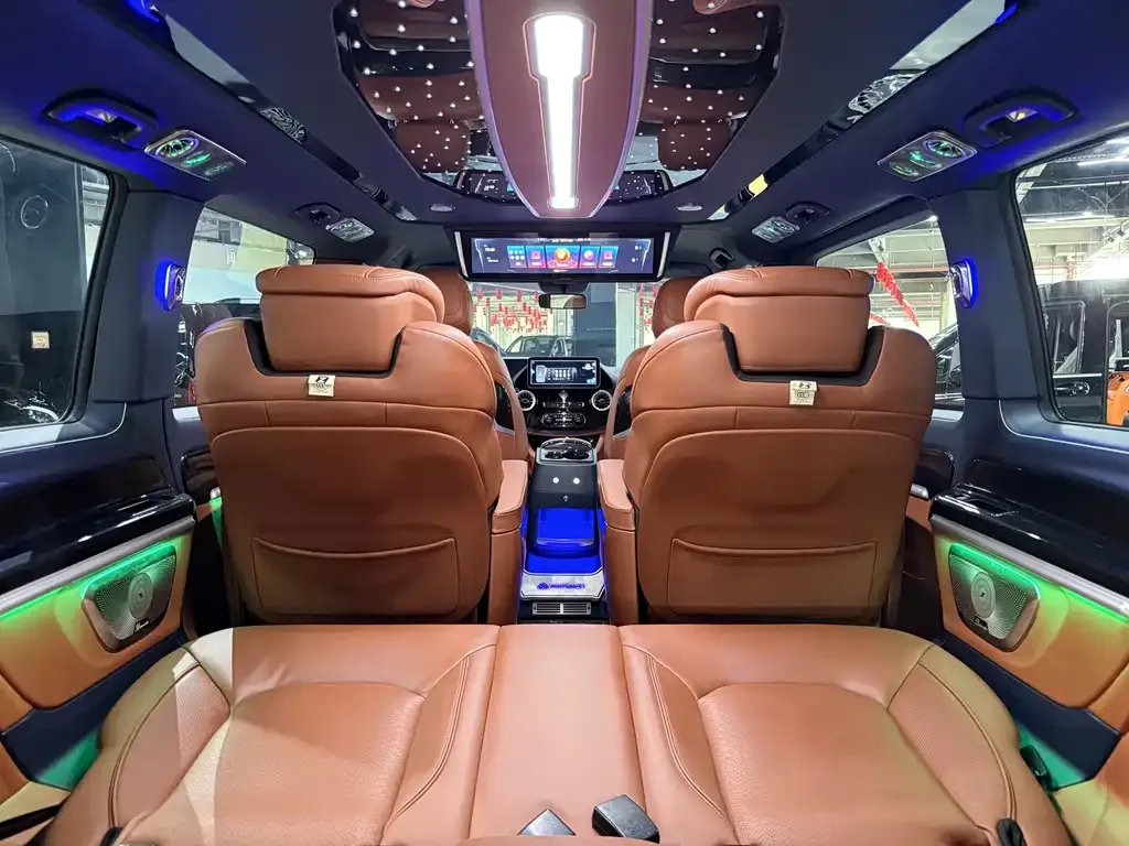 Mercedes-Benz Vito 2023 из CN, фото 10