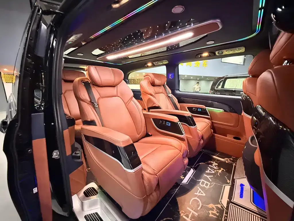 Mercedes-Benz Vito 2023 из CN, фото 8