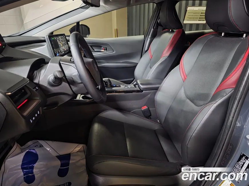Toyota Prius 2024 из KR, фото 10