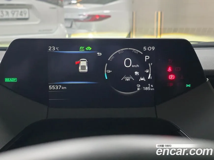 Toyota Prius 2024 из KR, фото 8