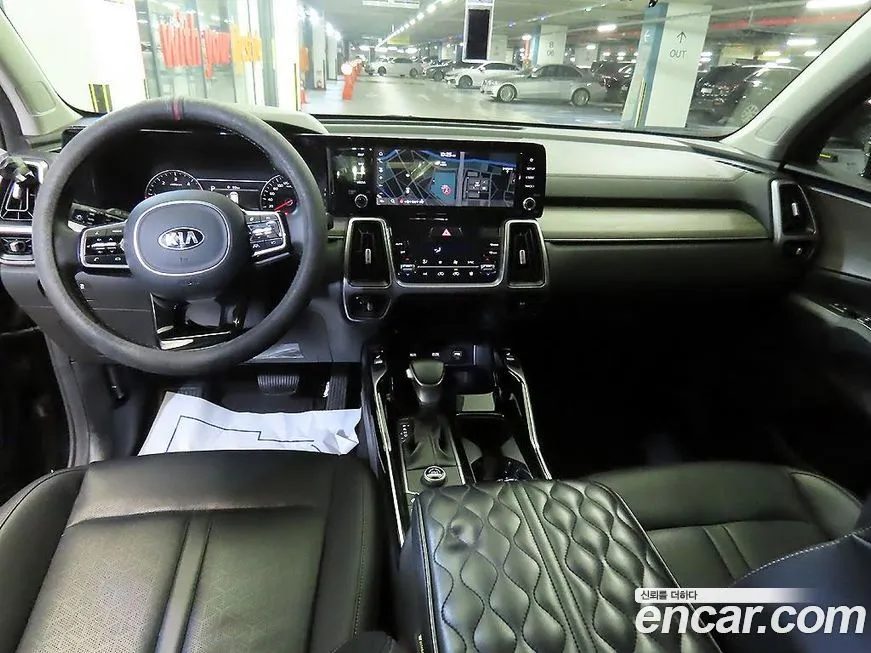 Kia Sorento — фото 10