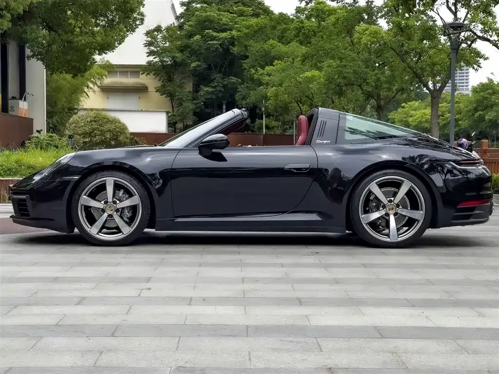 Porsche 911 2022 из CN, фото 5