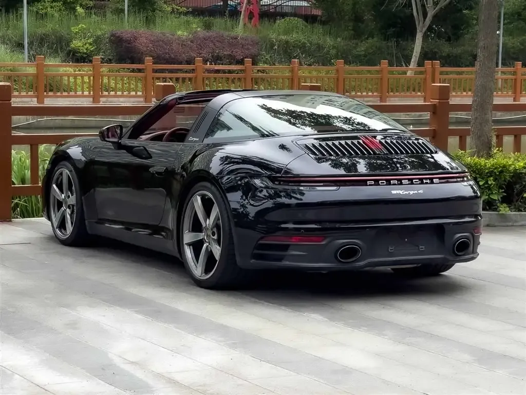 Porsche 911 2022 из CN, фото 7