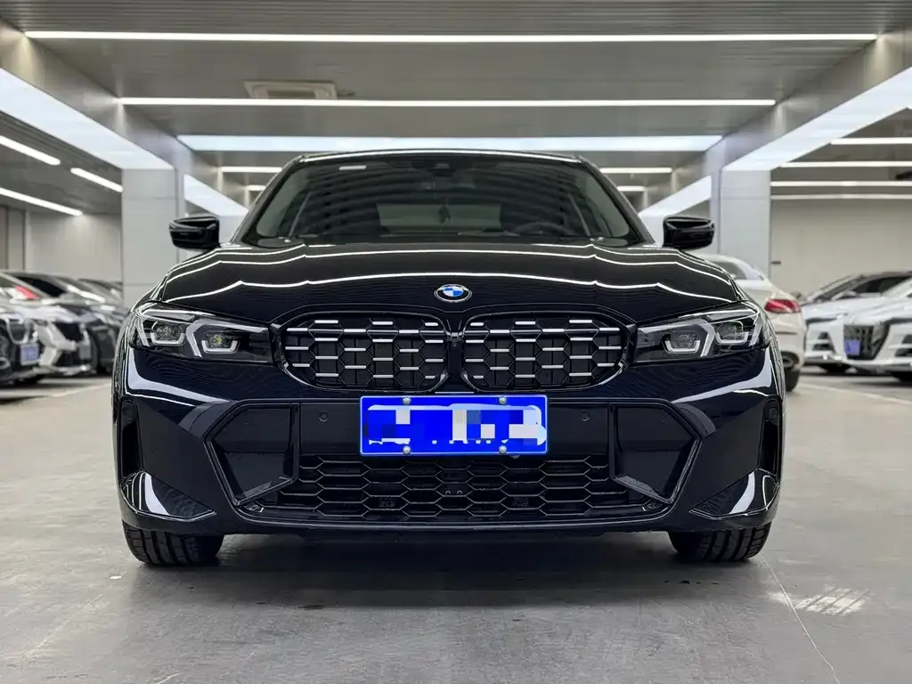 BMW 3 Series 2023 из CN, фото 3