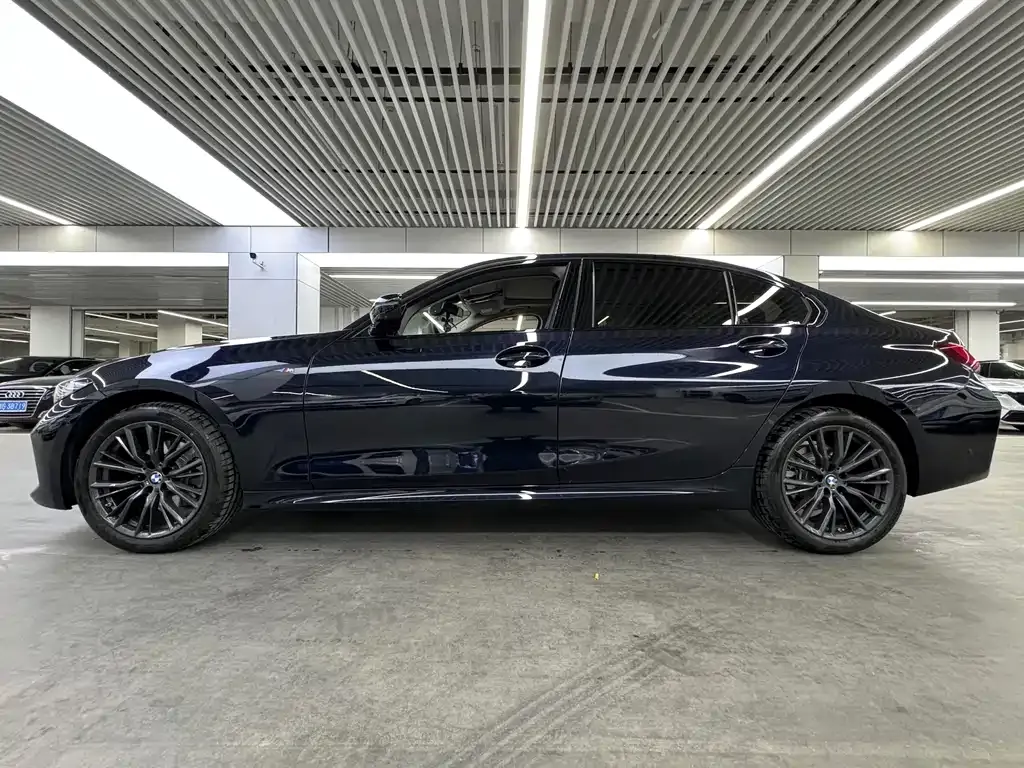 BMW 3 Series 2023 из CN, фото 4