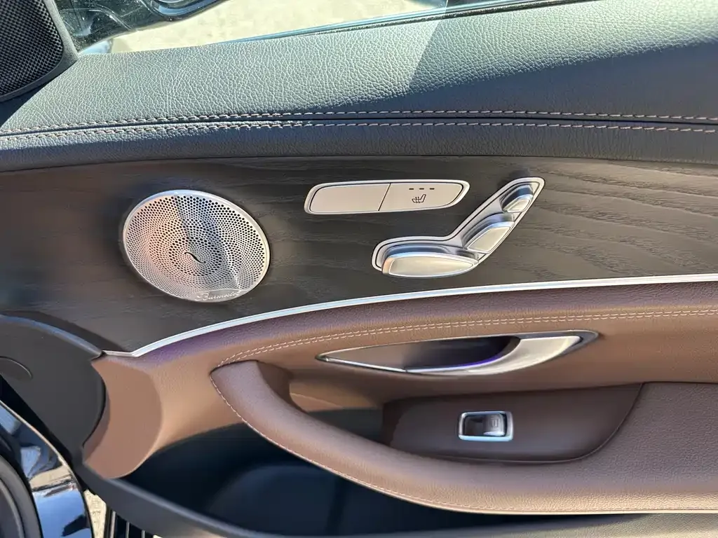 Mercedes-Benz E-Class 2022 из CN, фото 10