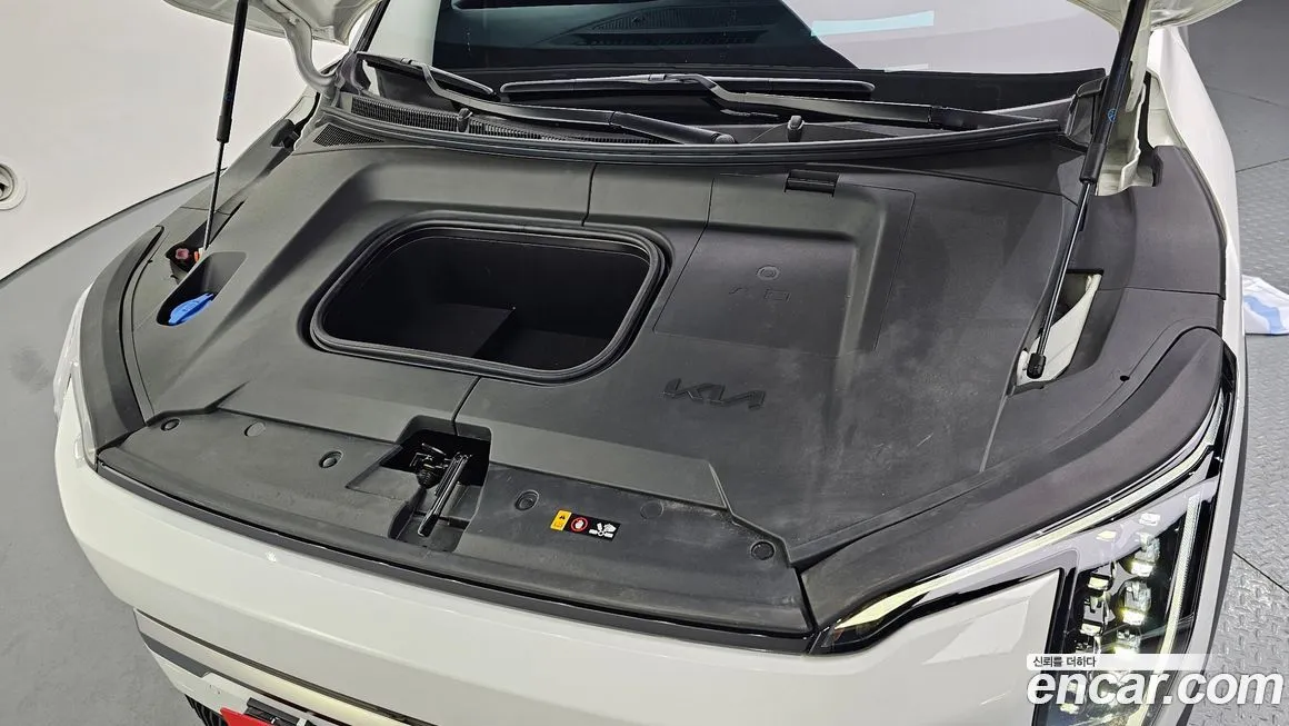 [object Object] EV3 2025 из KR, фото 6