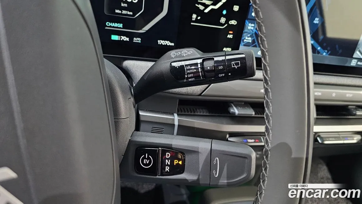 [object Object] EV3 2025 из KR, фото 9