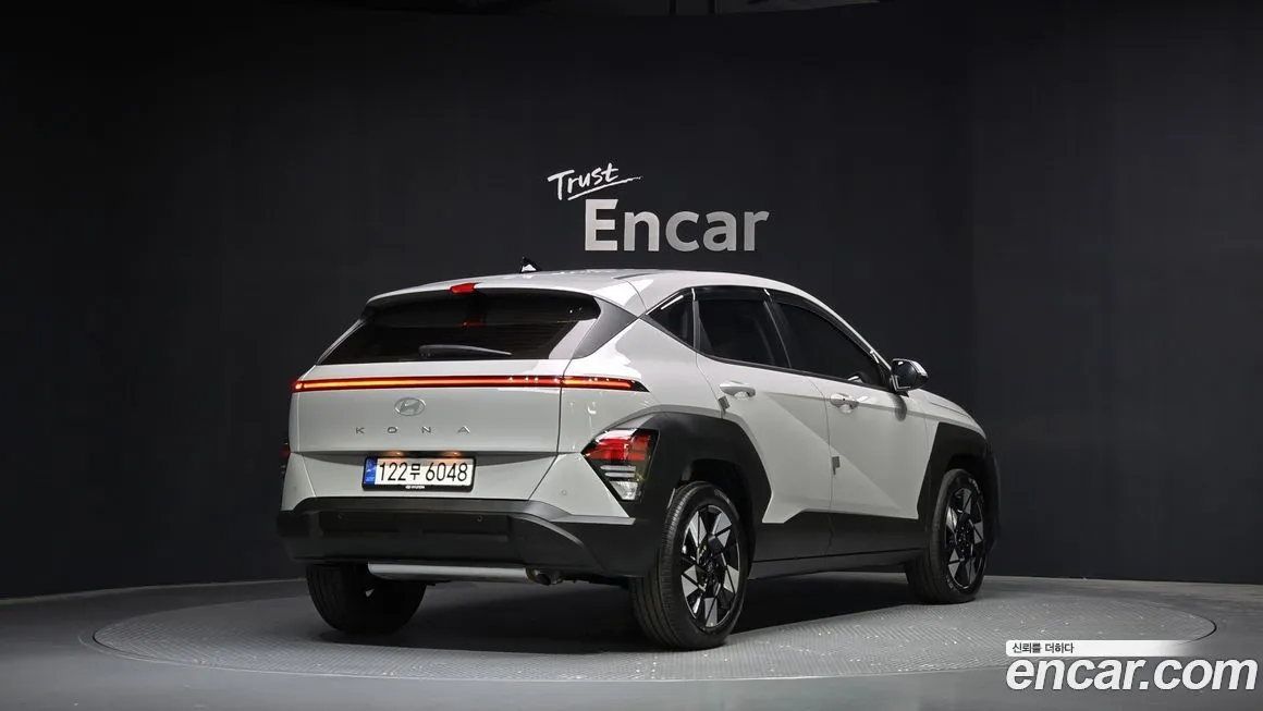 Hyundai Kona — фото 2