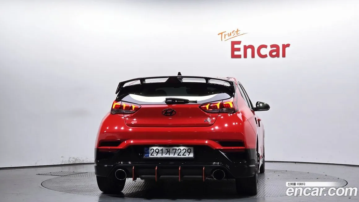 Hyundai Veloster — фото 4