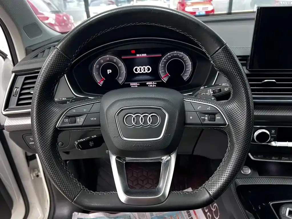 Audi Q5L 2021 из CN, фото 7