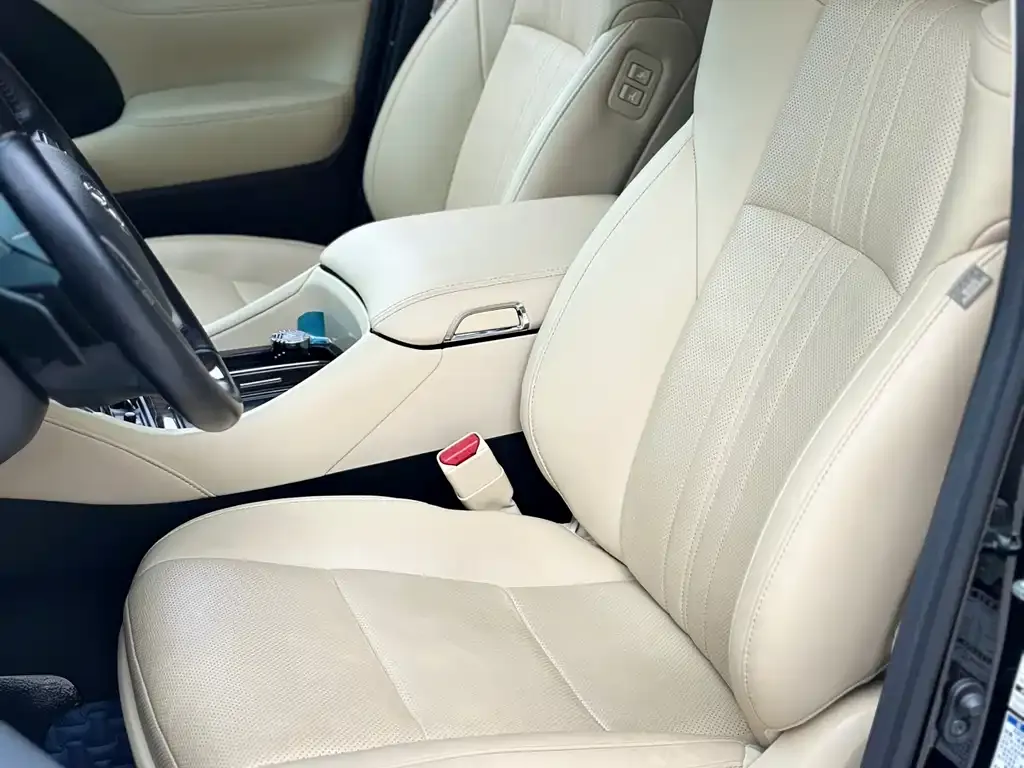 Toyota Vellfire 2022 из CN, фото 4