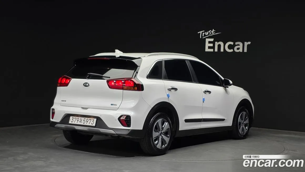Kia Niro — фото 2