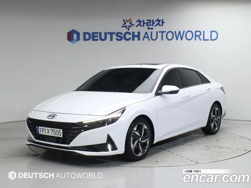 Hyundai AVANTE — фото 1